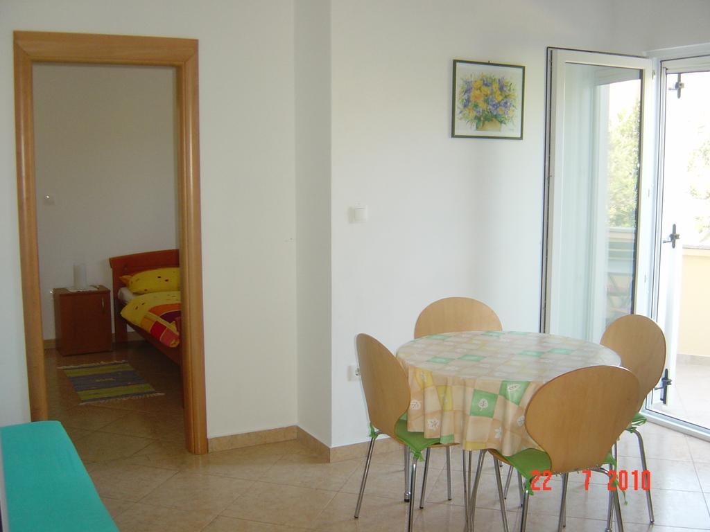Apartments Prahovic ชเดรลาตซ์ ภายนอก รูปภาพ